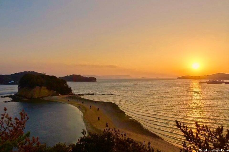 夕日がとっても綺麗です 小豆島へ渡ったら絶対外せないインスタ映えスポット 四季を楽しむ旅と宿の情報ラウンジ